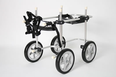 小型犬用4輪歩行器タイヤタイプ商品イメージ